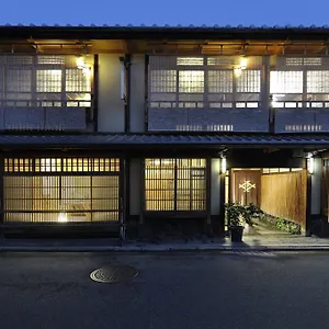 Ryokan Izuyasu Traditional Serving Cuisine Kyoto
